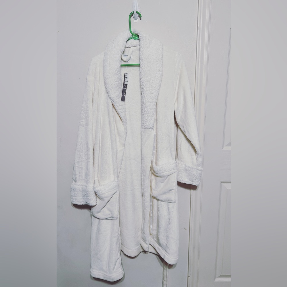 Cream/ Beige adult robe